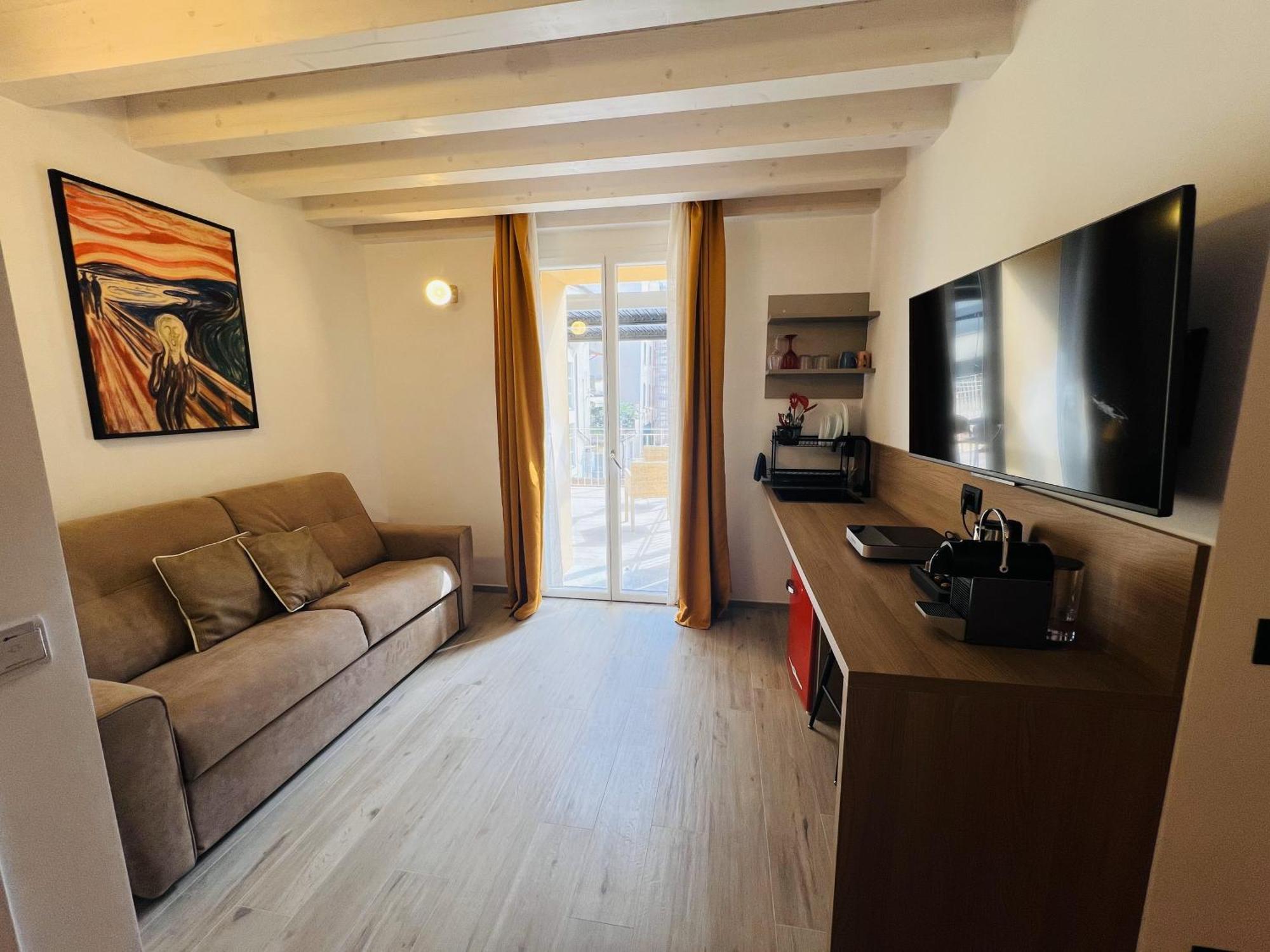 Cinque Terre Hub Suite Art 斯培西亚 外观 照片