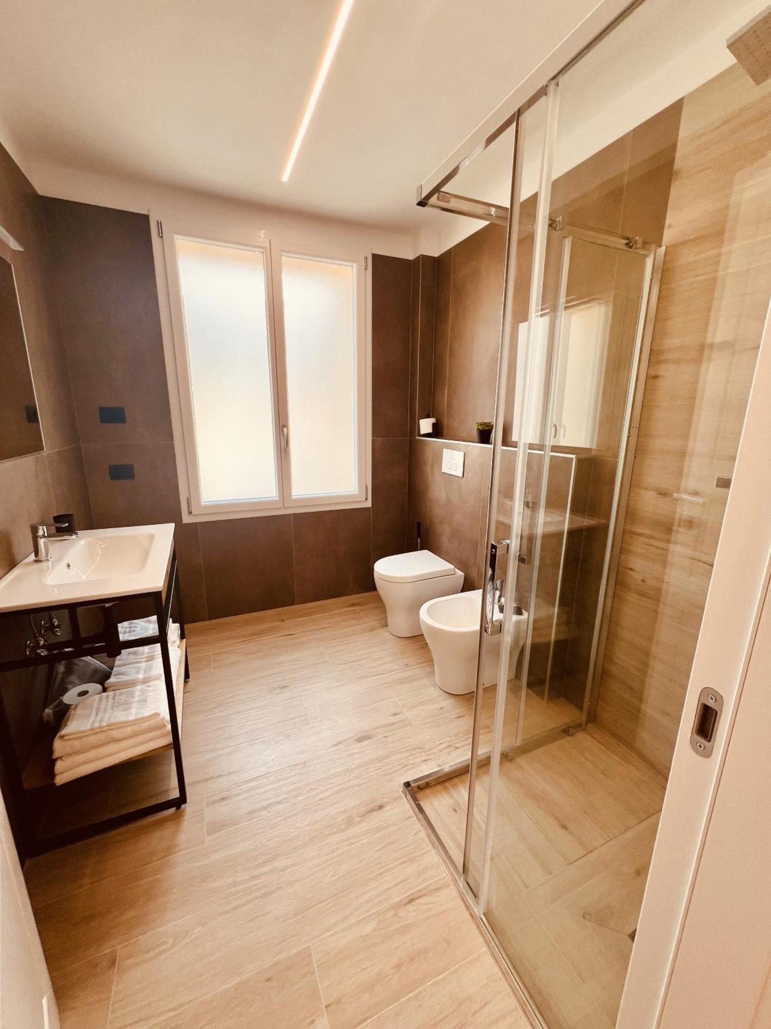 Cinque Terre Hub Suite Art 斯培西亚 外观 照片