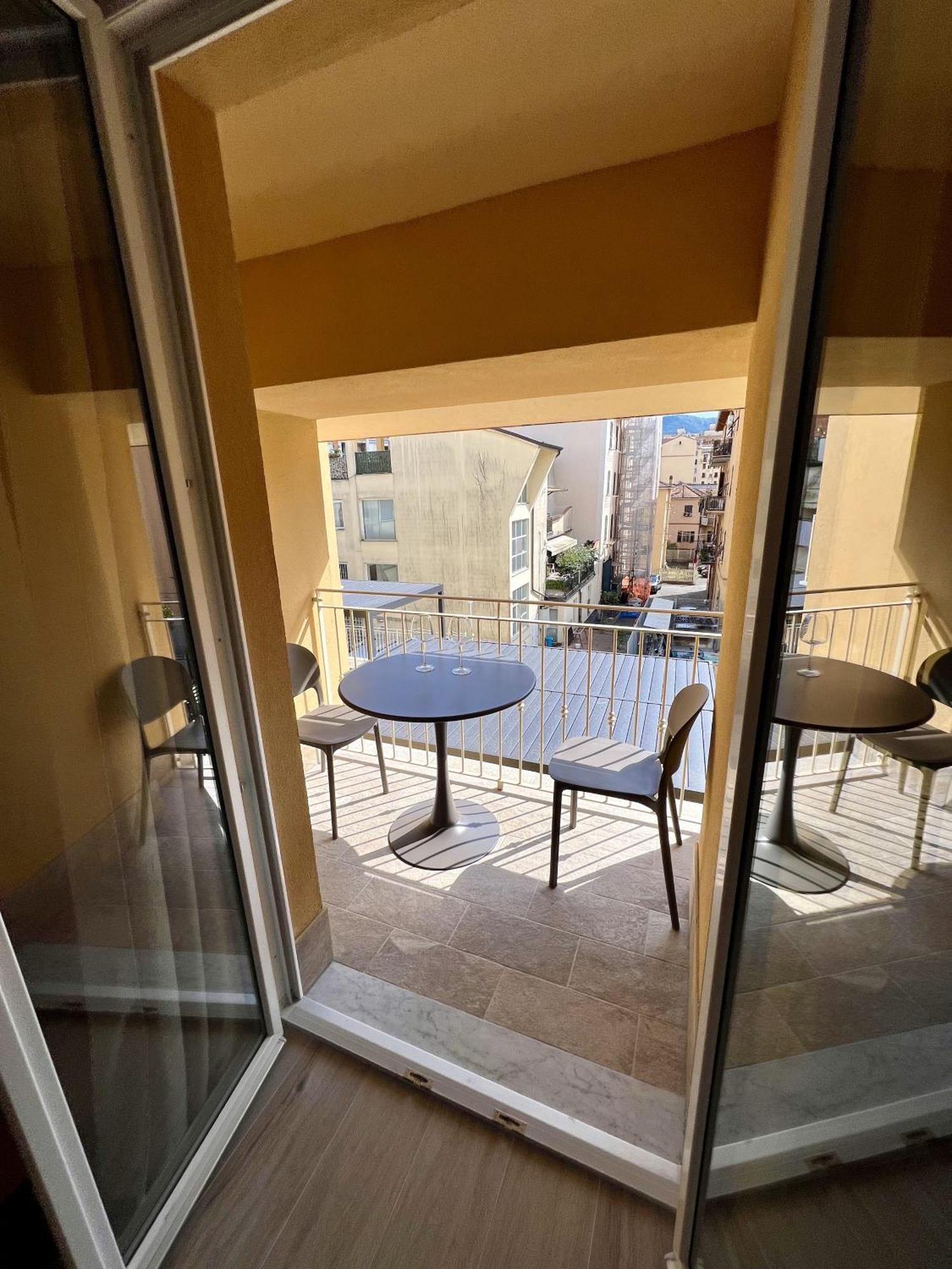 Cinque Terre Hub Suite Art 斯培西亚 外观 照片